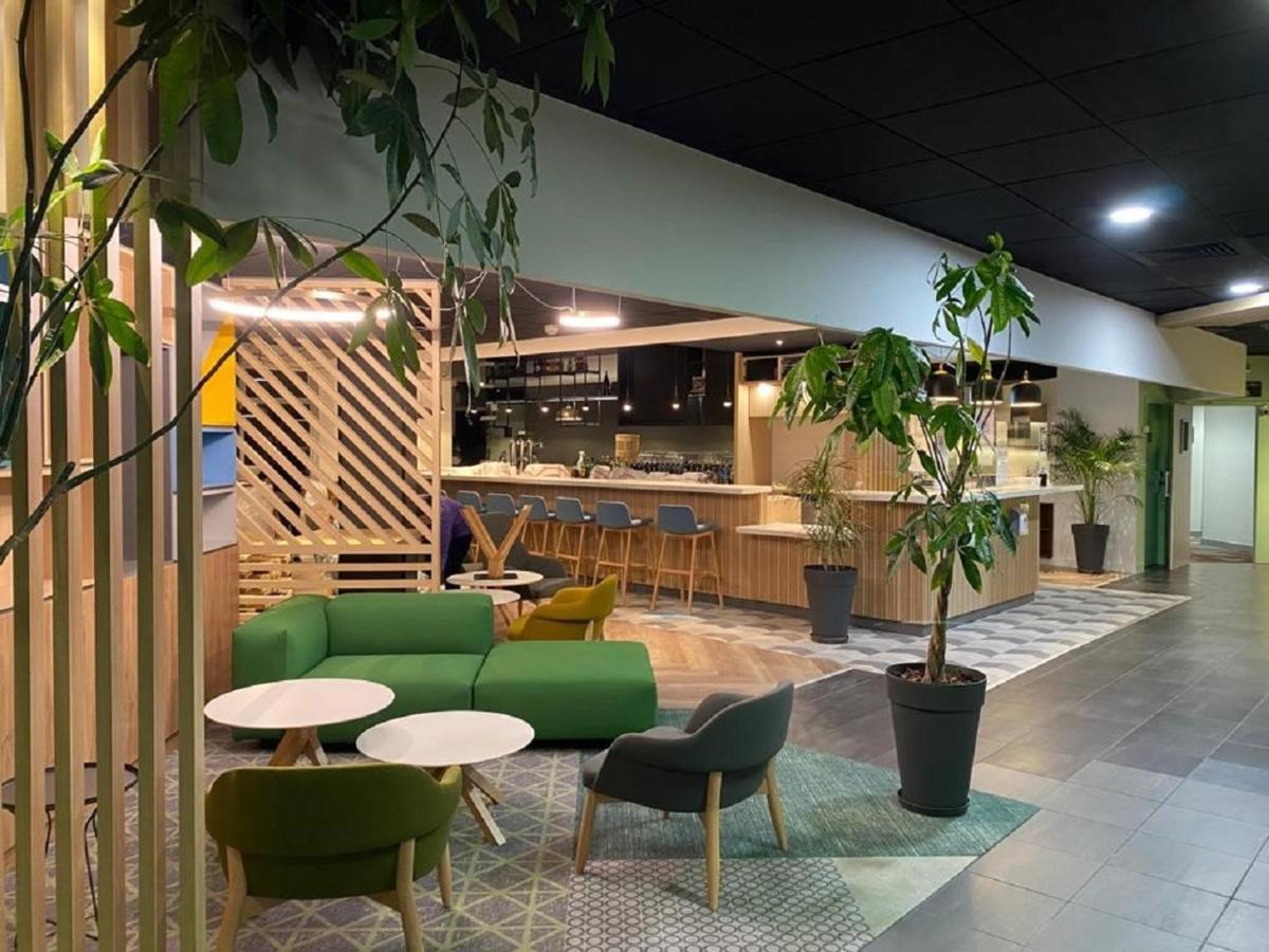 Holiday Inn Clermont Ferrand Centre By Ihg Экстерьер фото