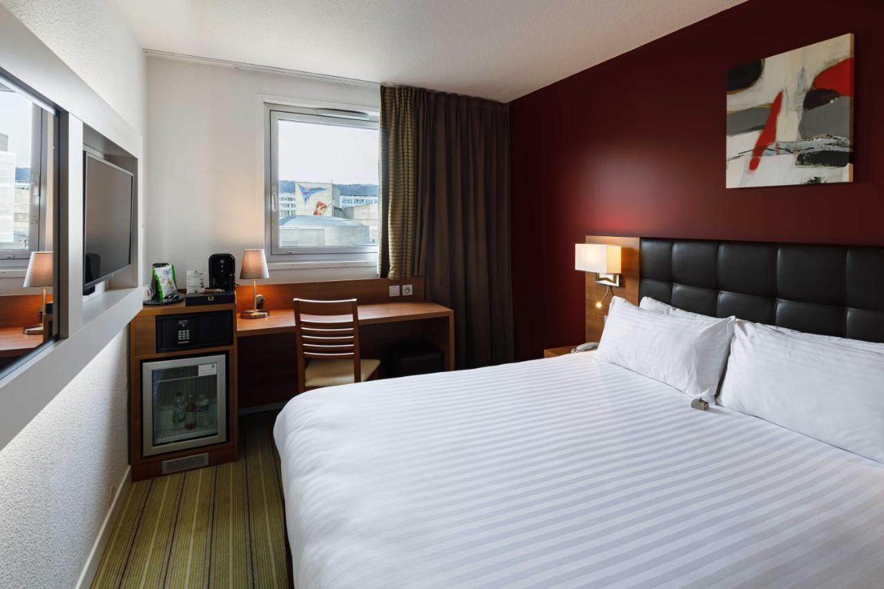 Holiday Inn Clermont Ferrand Centre By Ihg Экстерьер фото