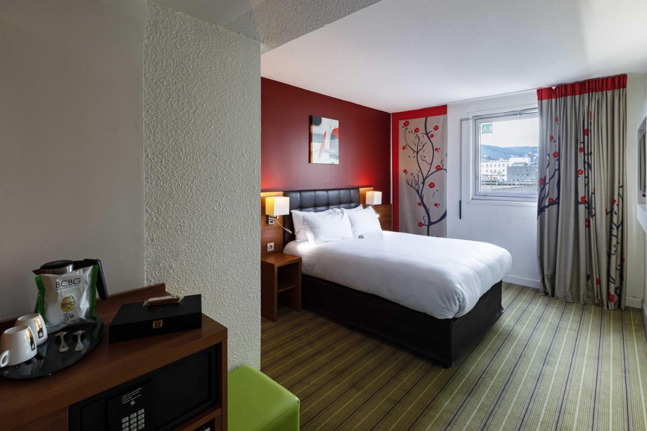 Holiday Inn Clermont Ferrand Centre By Ihg Экстерьер фото