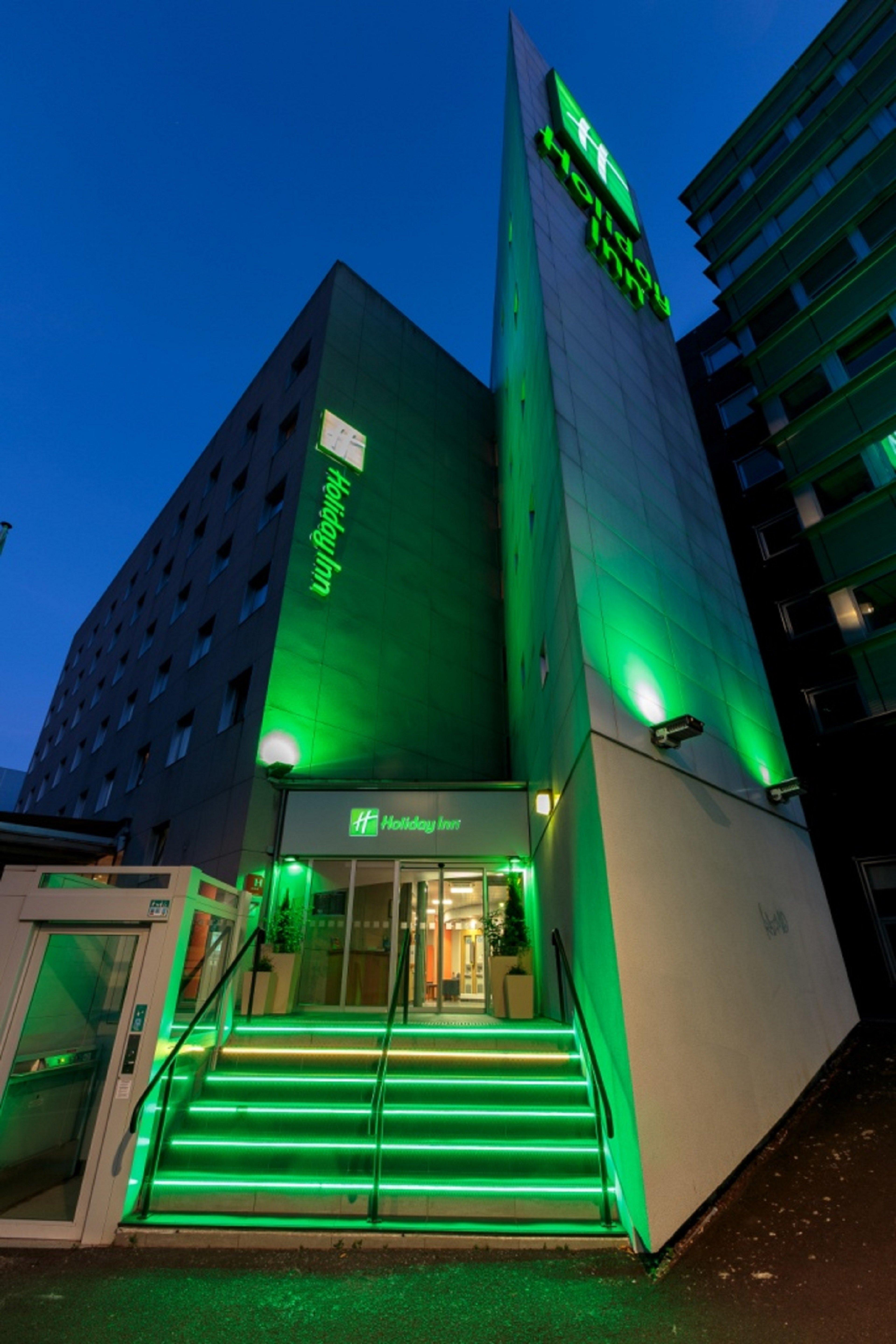 Holiday Inn Clermont Ferrand Centre By Ihg Экстерьер фото