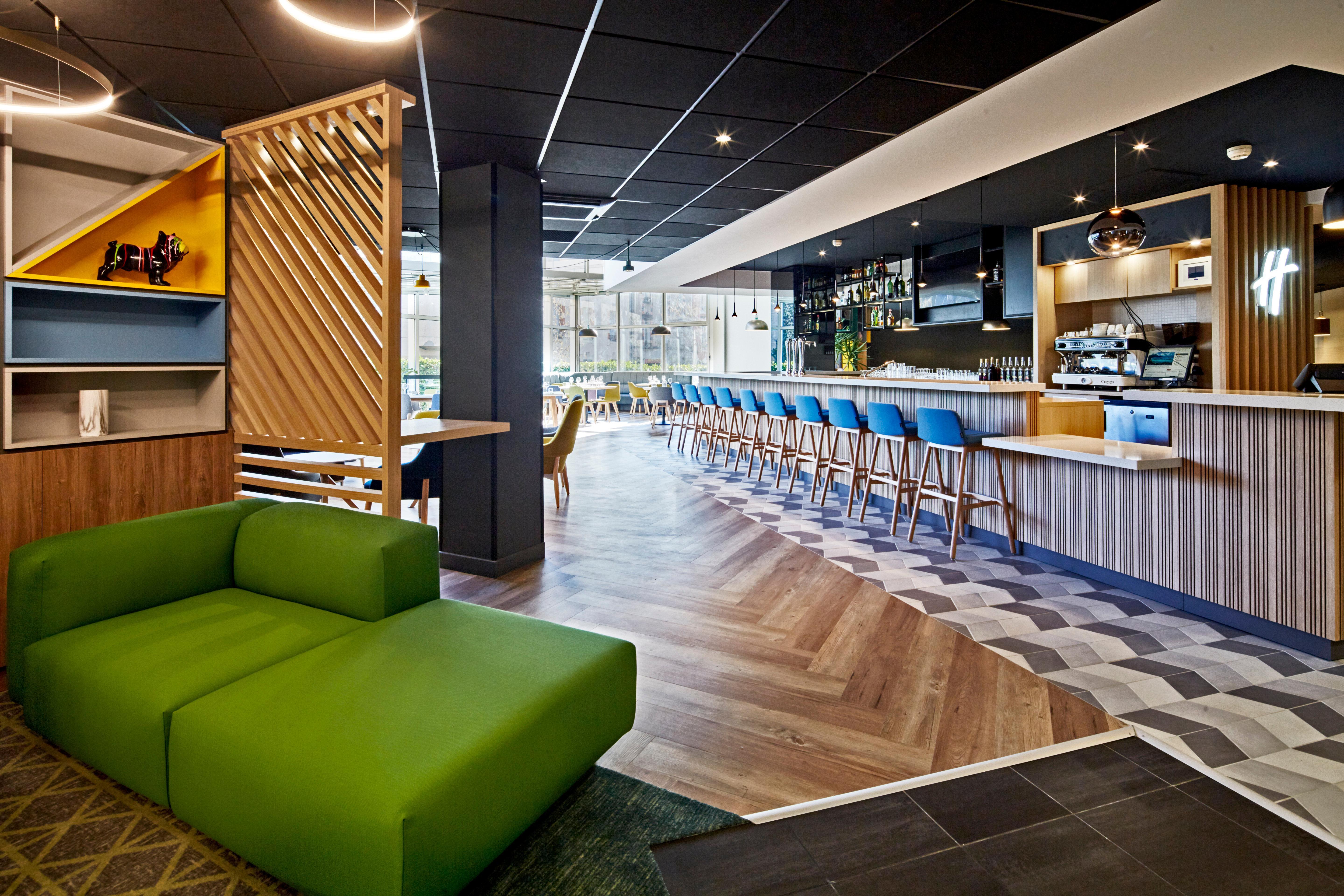 Holiday Inn Clermont Ferrand Centre By Ihg Экстерьер фото