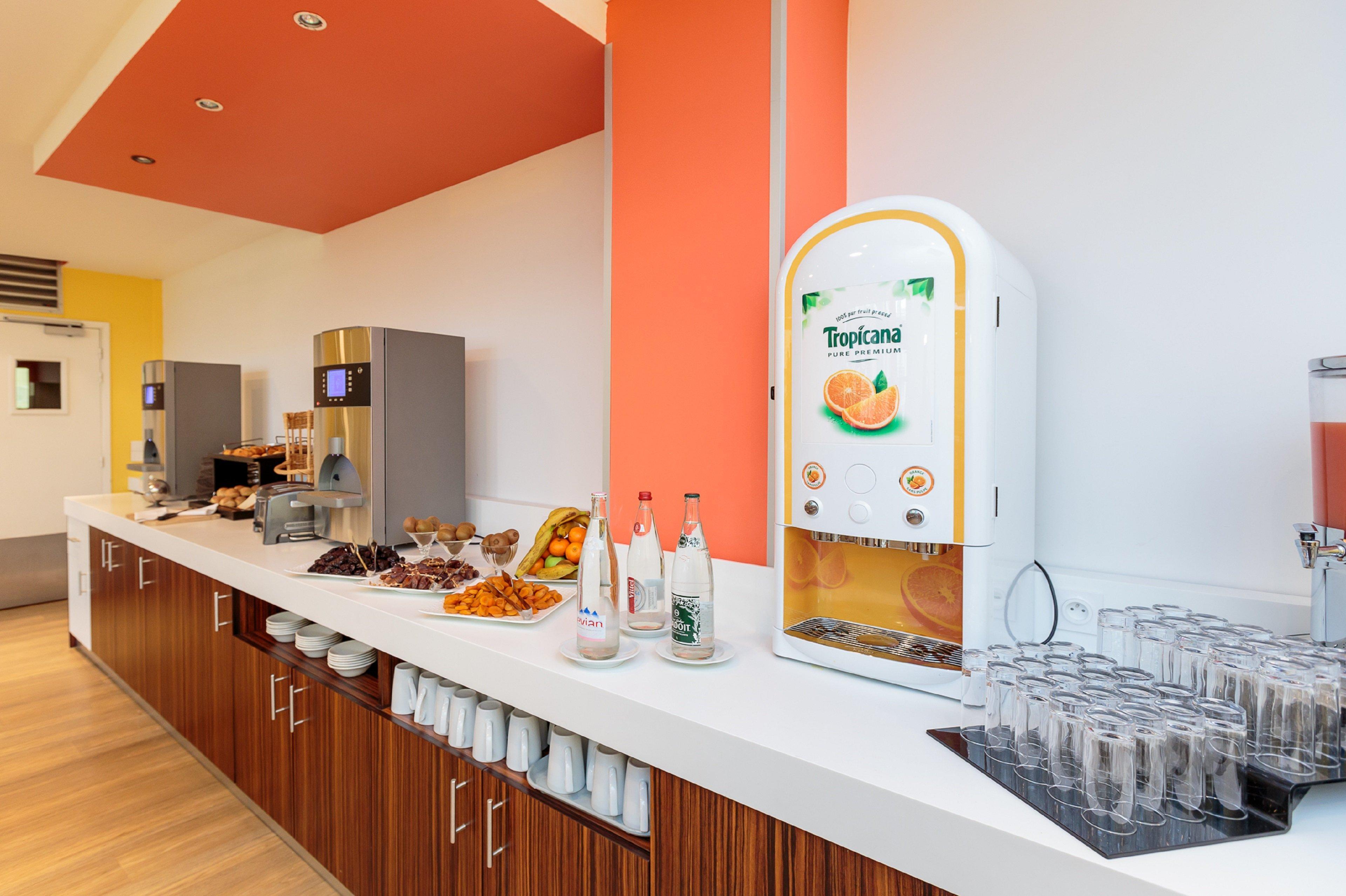 Holiday Inn Clermont Ferrand Centre By Ihg Экстерьер фото