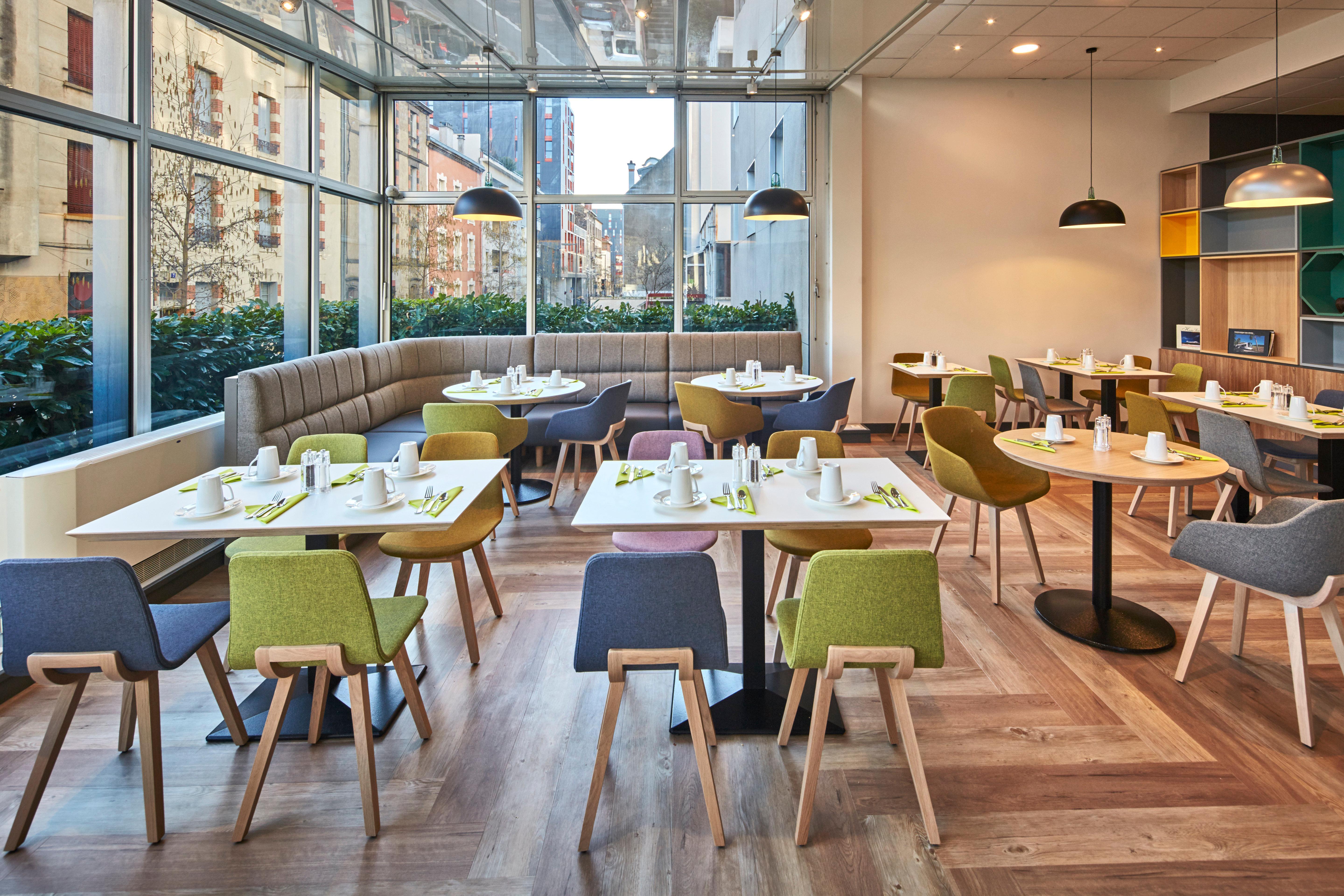 Holiday Inn Clermont Ferrand Centre By Ihg Экстерьер фото