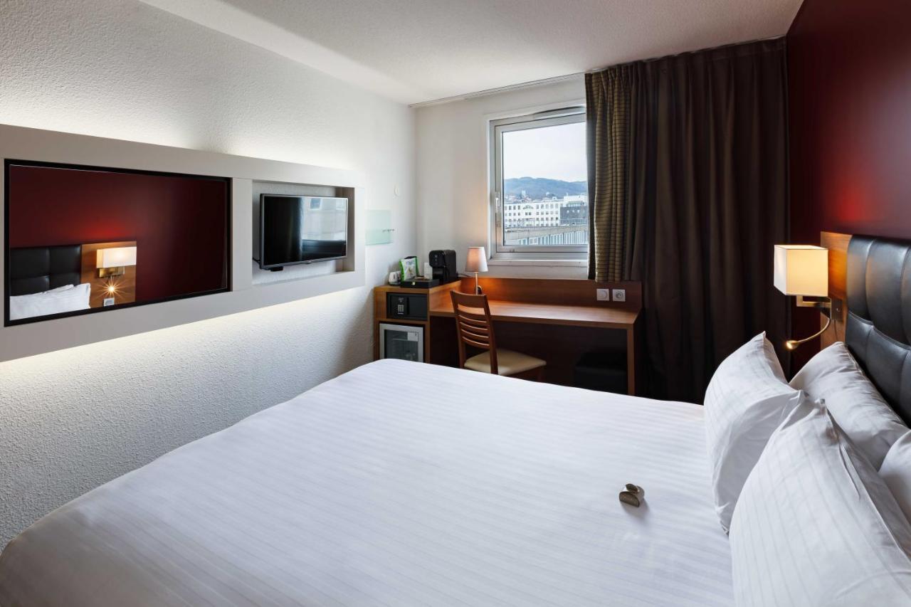 Holiday Inn Clermont Ferrand Centre By Ihg Экстерьер фото