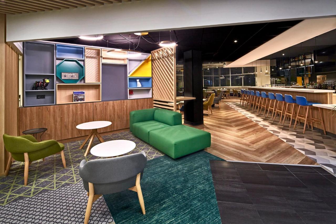 Holiday Inn Clermont Ferrand Centre By Ihg Экстерьер фото