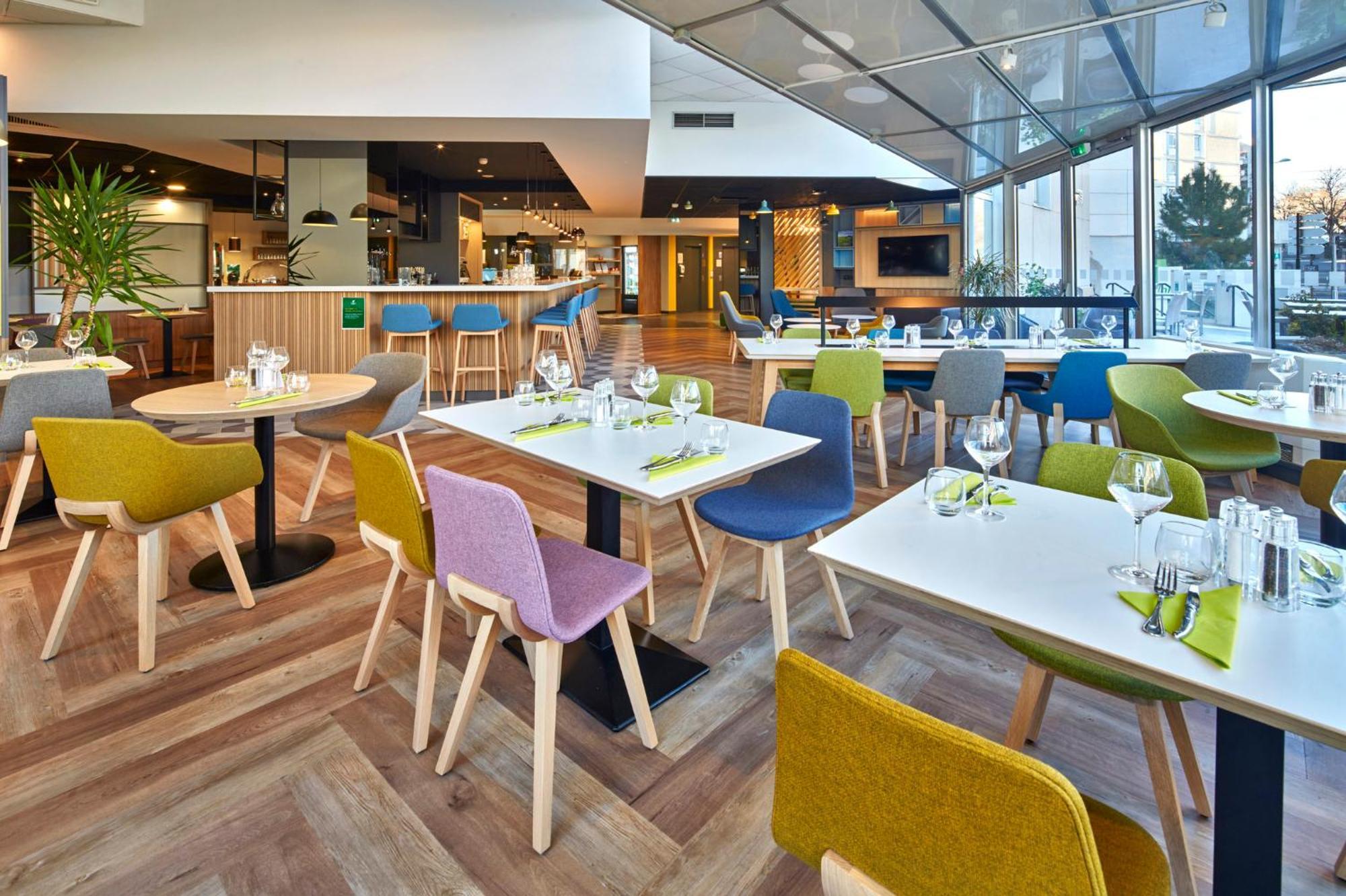 Holiday Inn Clermont Ferrand Centre By Ihg Экстерьер фото