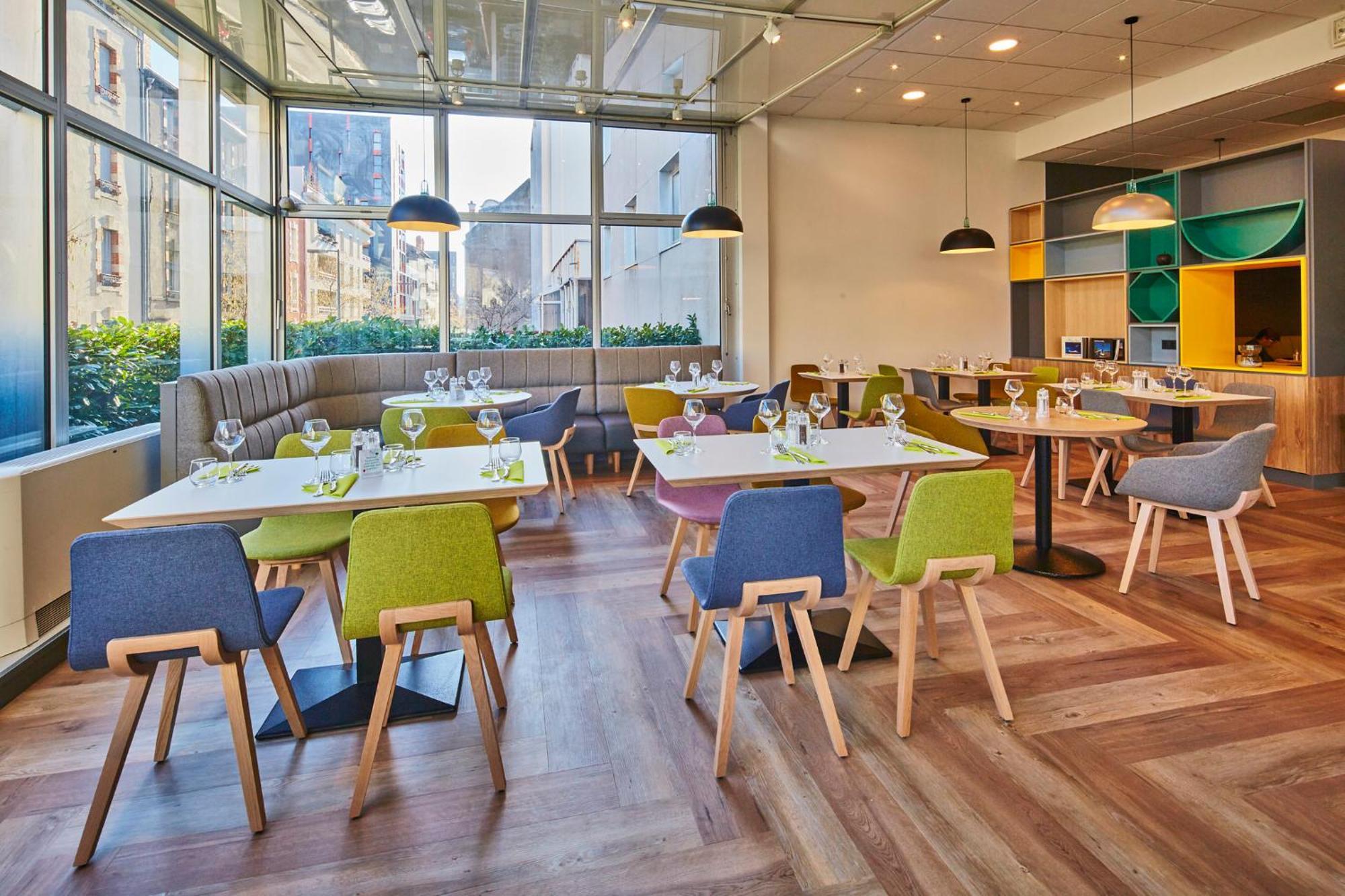 Holiday Inn Clermont Ferrand Centre By Ihg Экстерьер фото